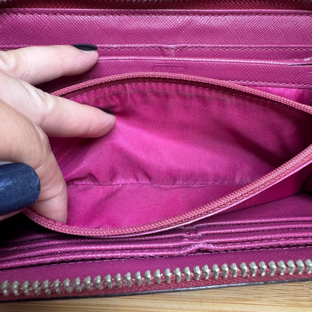 Coach Darcy Shiny Saffiano Leather Long Zip Around Wallet F50438 Fuchsia - Picture 11 of 13